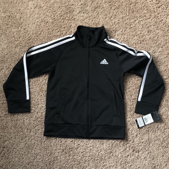 Adidas set kids size 5 - Picture 2 of 7